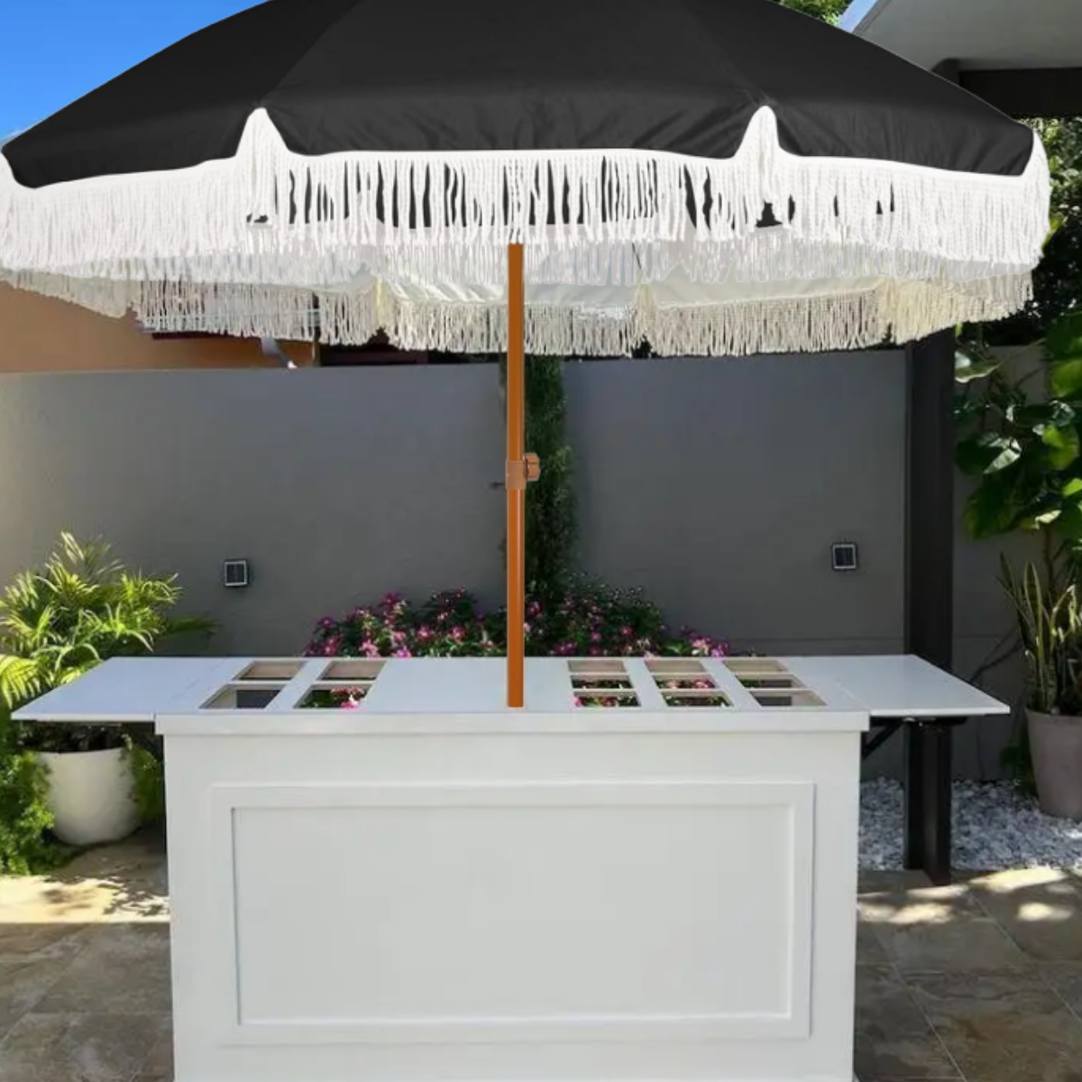 Umbrella - Black 7ft